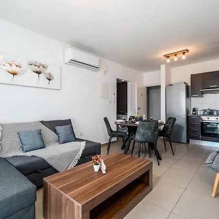 Appartement Sunnyvillas 1 Bedroom Swimming Pool Cor